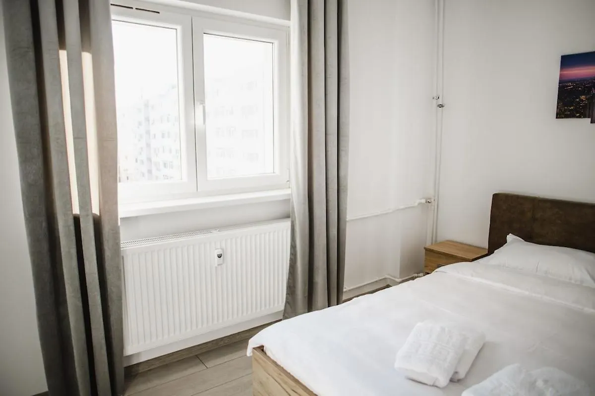 Cozyapartment Near Metrogorjului Bucharest Apartment