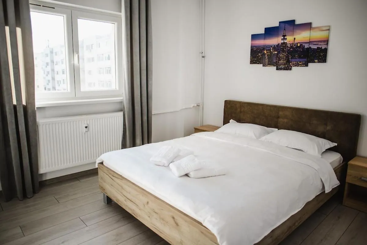 Cozyapartment Near Metrogorjului Bucharest